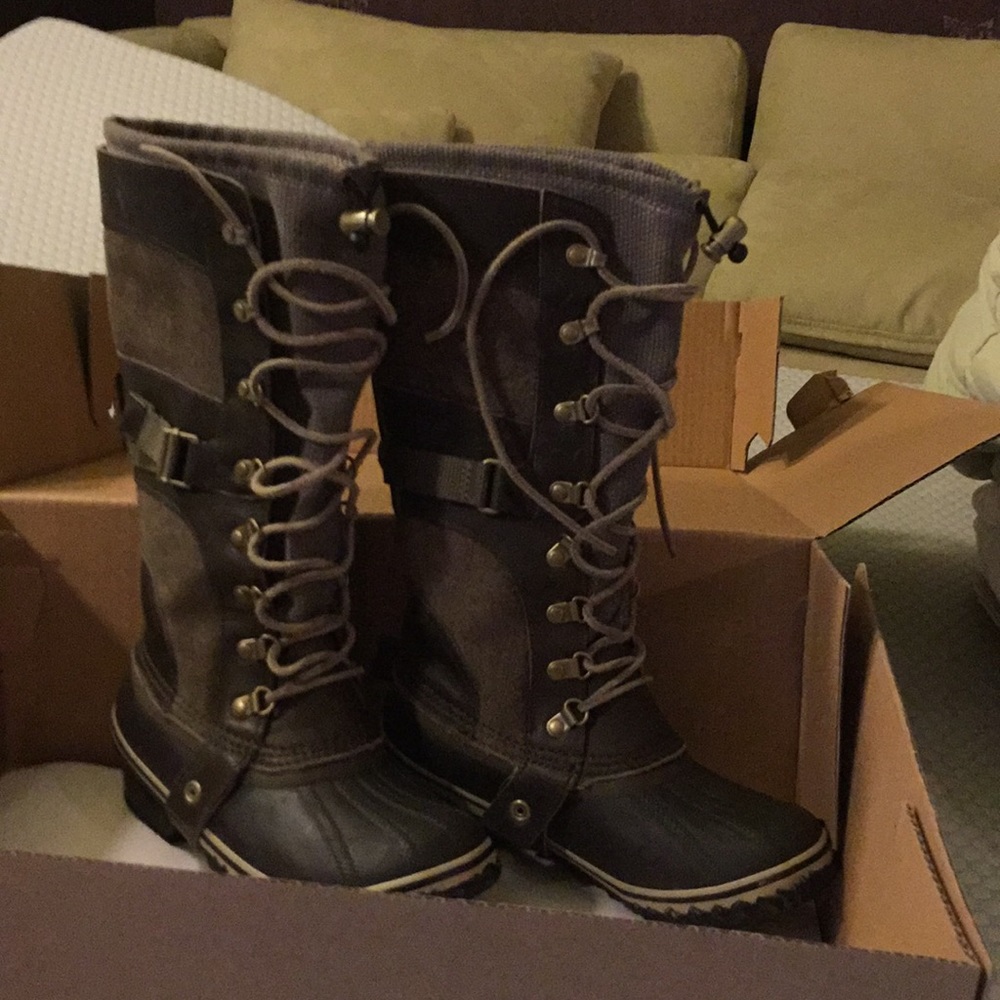 Sorel boots “Conquest Carly